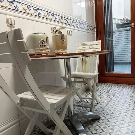 Centro, Garaje, Estacion, Universidad, Gascona, Si Apartment