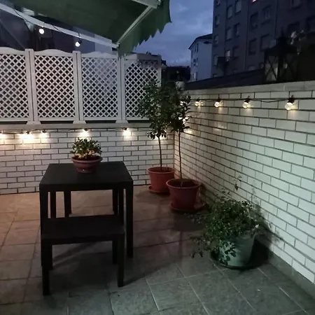 Apartment Centro, Garaje, Estacion, Universidad, Gascona, Si *